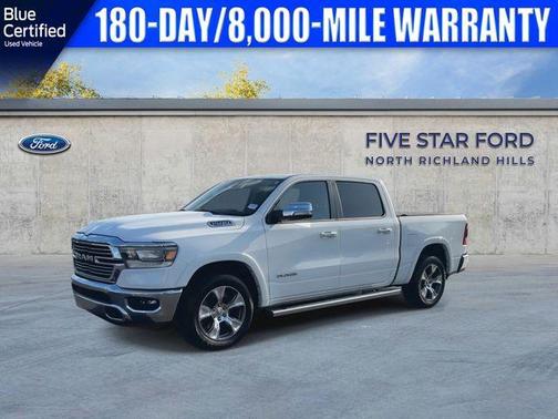 Bright White Clearcoat 2022 RAM 1500 Laramie