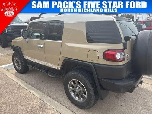 2012 Toyota FJ Cruiser Base