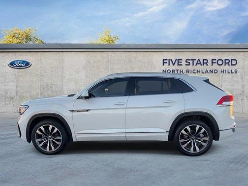 2022 Volkswagen Atlas Cross Sport 3.6L V6 SEL Premium R-Line