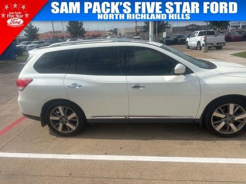 2016 Nissan Pathfinder Platinum