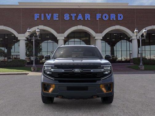 Agate Black Metallic 2026 Ford Expedition Tremor