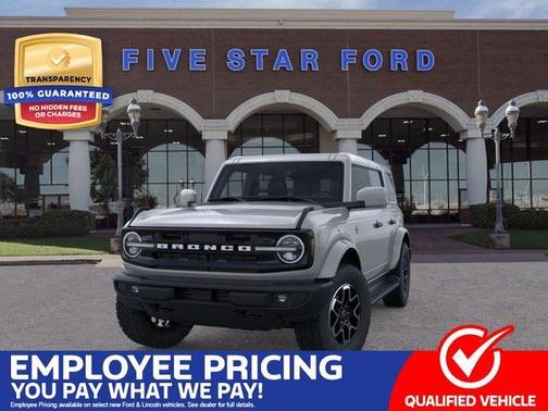 Avalanche Gray 2026 Ford Bronco Outer Banks