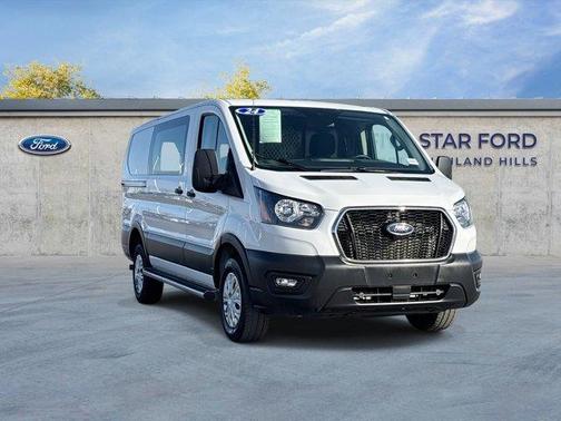 2024 Ford Transit-250 Base