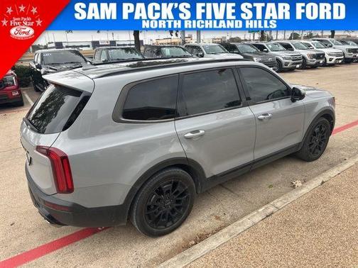 2022 Kia Telluride SX