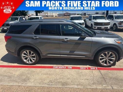 2022 Ford Explorer Platinum