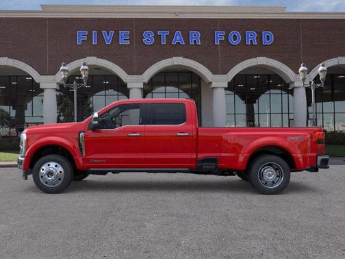 2025 Ford F-450 Lariat