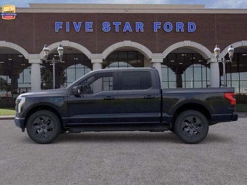 2025 Ford F-150 Lightning Flash