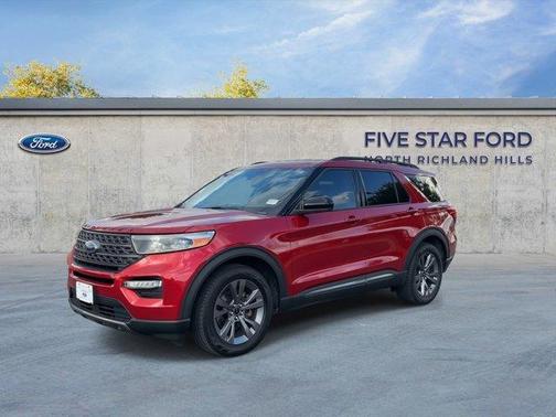 Red Metallic 2022 Ford Explorer XLT