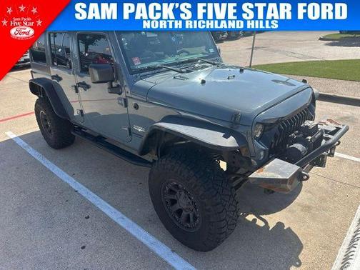 Anvil Clearcoat 2015 Jeep Wrangler Unlimited Sahara