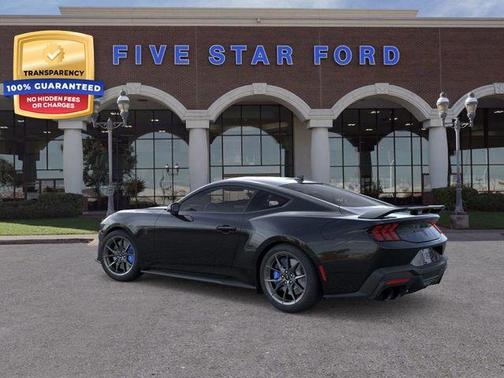 2025 Ford Mustang Dark Horse