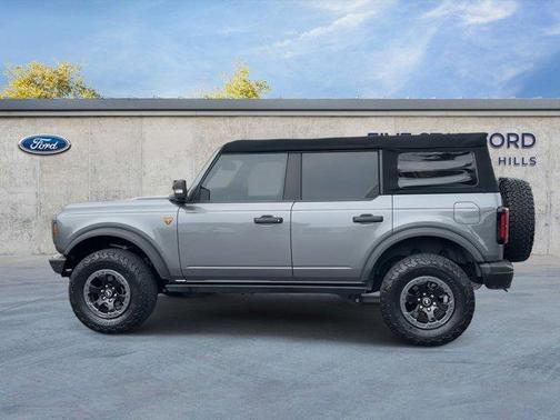 2021 Ford Bronco Badlands