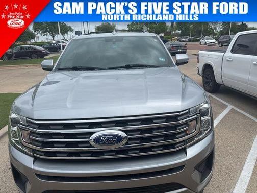 Silver 2020 Ford Expedition XLT