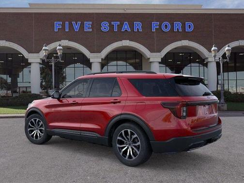 2025 Ford Explorer ST-Line