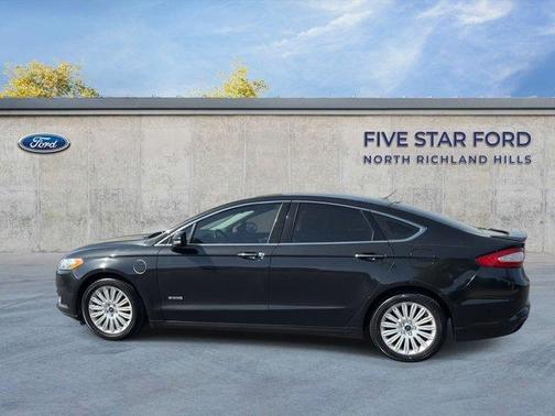 2014 Ford Fusion Energi Titanium
