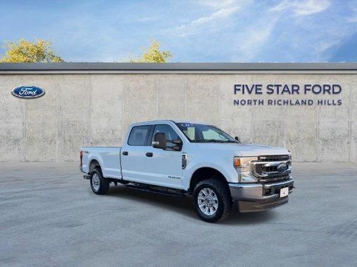 Oxford White 2022 Ford F-350 XLT