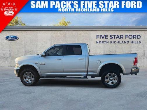 Bright Silver Clearcoat Metallic 2018 RAM 2500 Laramie