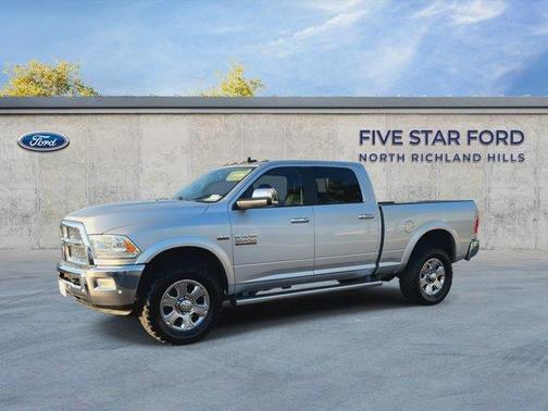 Bright Silver Clearcoat Metallic 2018 RAM 2500 Laramie