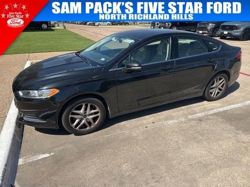 Tuxedo Black Metallic 2014 Ford Fusion SE