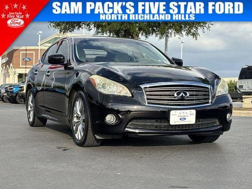2011 INFINITI M37x Base