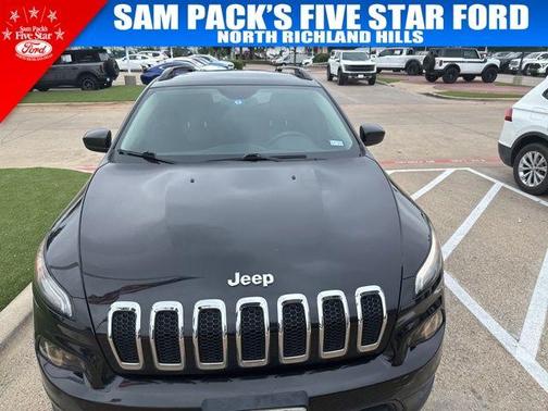 2016 Jeep Cherokee Sport