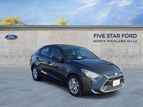 2018 Toyota Yaris iA Base