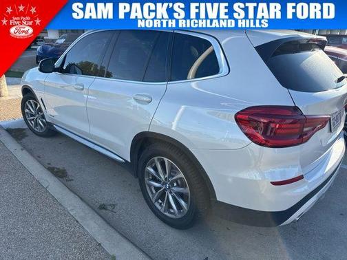 White Metallic 2018 BMW X3 xDrive30i