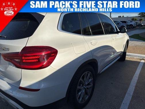 White Metallic 2018 BMW X3 xDrive30i