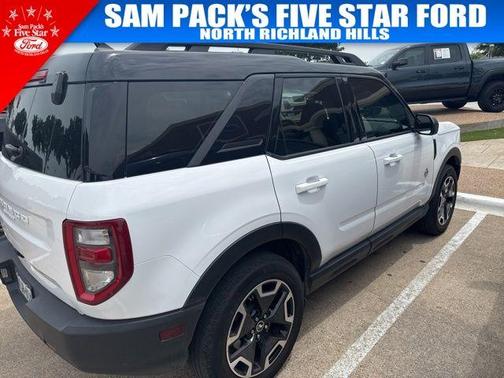 Oxford White 2024 Ford Bronco Sport Outer Banks