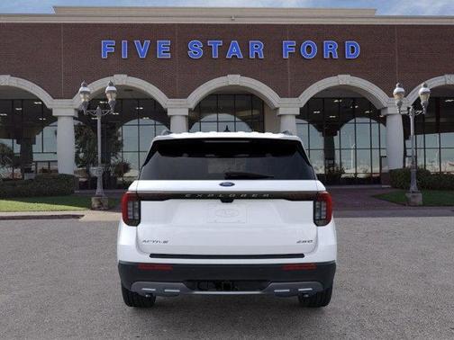 2025 Ford Explorer Active