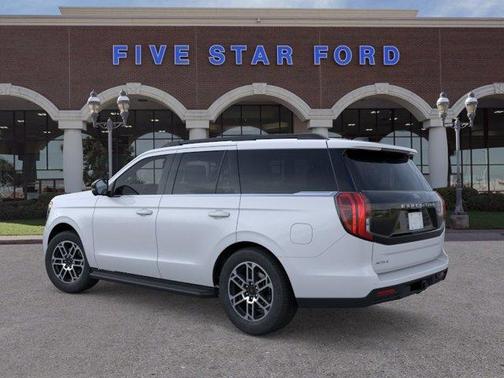 Space Silver 2026 Ford Expedition Active