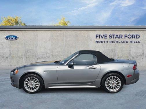 2017 FIAT 124 Spider Classica