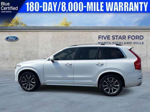 2017 Volvo XC90 T6 Momentum