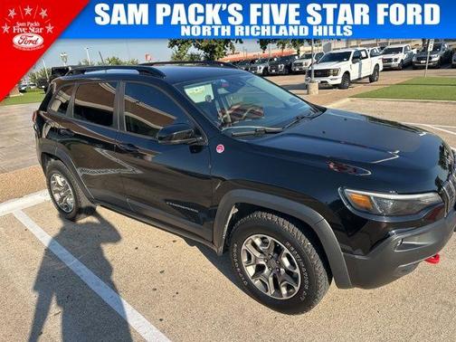 2022 Jeep Cherokee Trailhawk