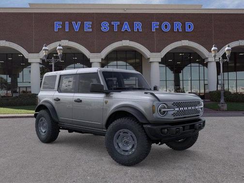 Carbonized Gray Metallic 2025 Ford Bronco Badlands SUV