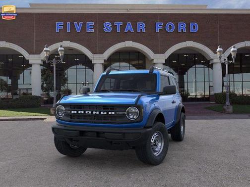 2025 Ford Bronco Base