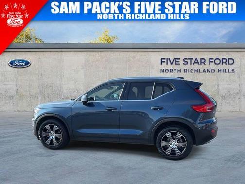 2021 Volvo XC40 T4 Inscription