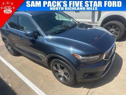 2021 Volvo XC40 T4 Inscription