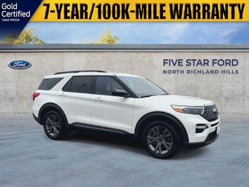White Metallic 2023 Ford Explorer XLT