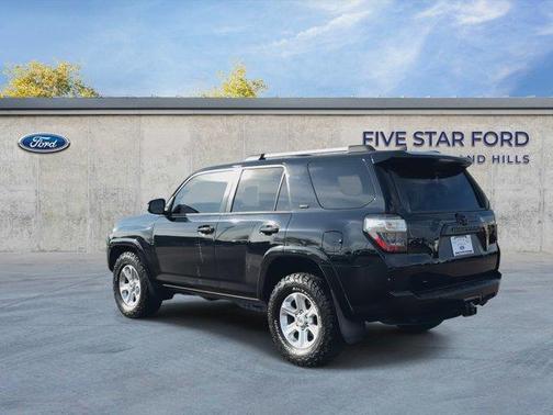 2019 Toyota 4Runner SR5