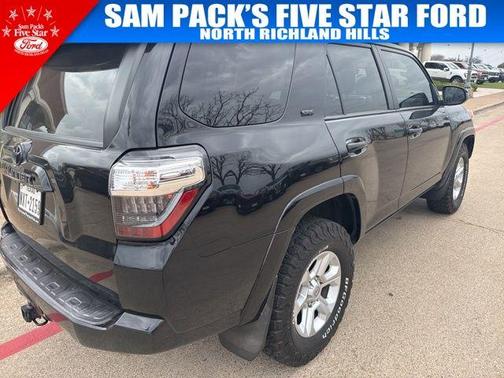 2019 Toyota 4Runner SR5