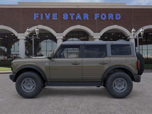 2025 Ford Bronco Outer Banks