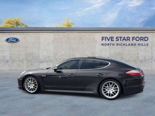2010 Porsche Panamera