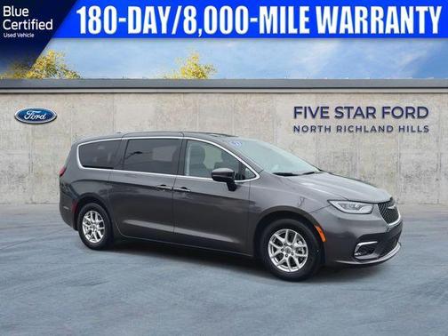 Granite Crystal Clearcoat Metallic 2023 Chrysler Pacifica Touring-L