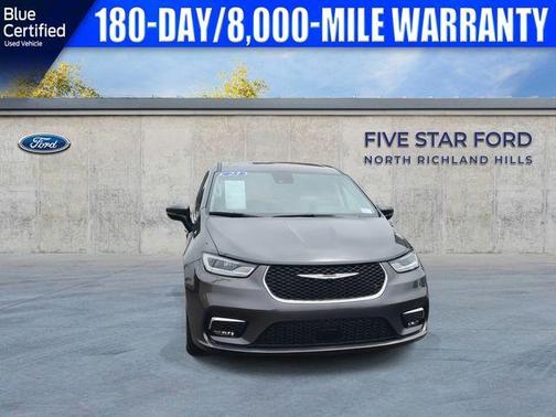 Granite Crystal Clearcoat Metallic 2023 Chrysler Pacifica Touring-L