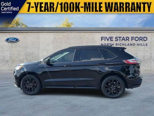 2022 Ford Edge SE