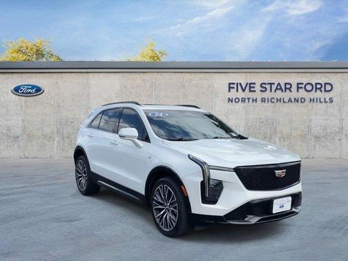 2024 Cadillac XT4 Sport