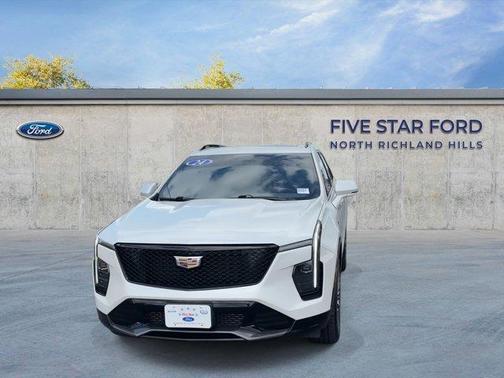 2024 Cadillac XT4 Sport