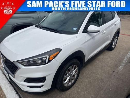 Cream White Pearl 2020 Hyundai TUCSON SE