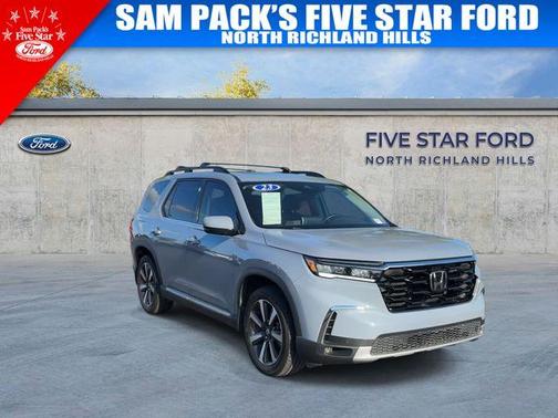 2023 Honda Pilot Touring