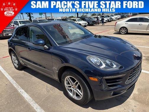 2017 Porsche Macan Base